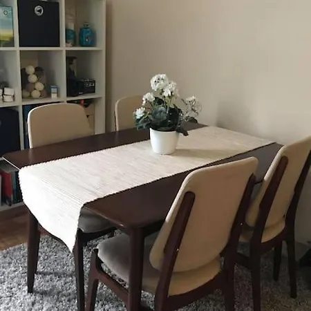 Leilighet Sentralt I Med Sjoutsikt * Svolvær